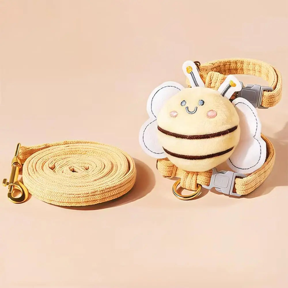 Transform your kitty's walks with the Ihubei Cute Cat Bee Harness & Leash Set! 🐾✨ Lightweight, anti-escape, and oh-so-stylish for your small/medium furball! Perfect for safe and stress-free adventures! 🐱💕🌼