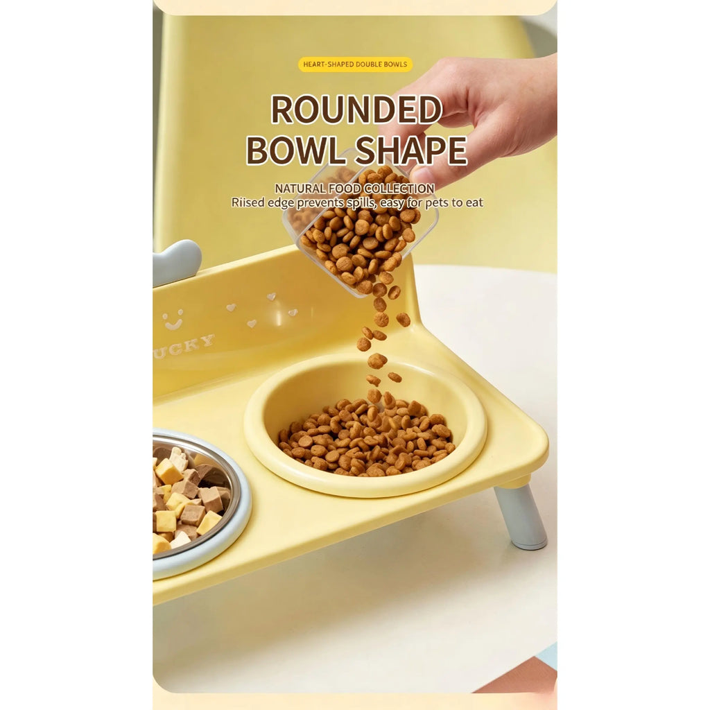 Upgrade your pet's mealtime with these cute heart-shaped macaron bowls! 🐾💕 Anti-spill stainless steel feeding set for your furry friends - perfect for cats and dogs! 🐶🐱✨